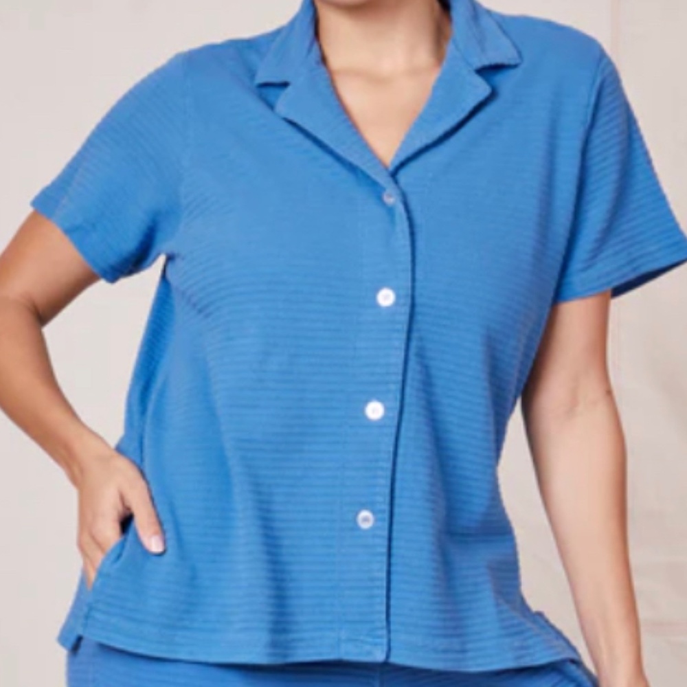 Honeycomb Pantry Button Up Greek Blue